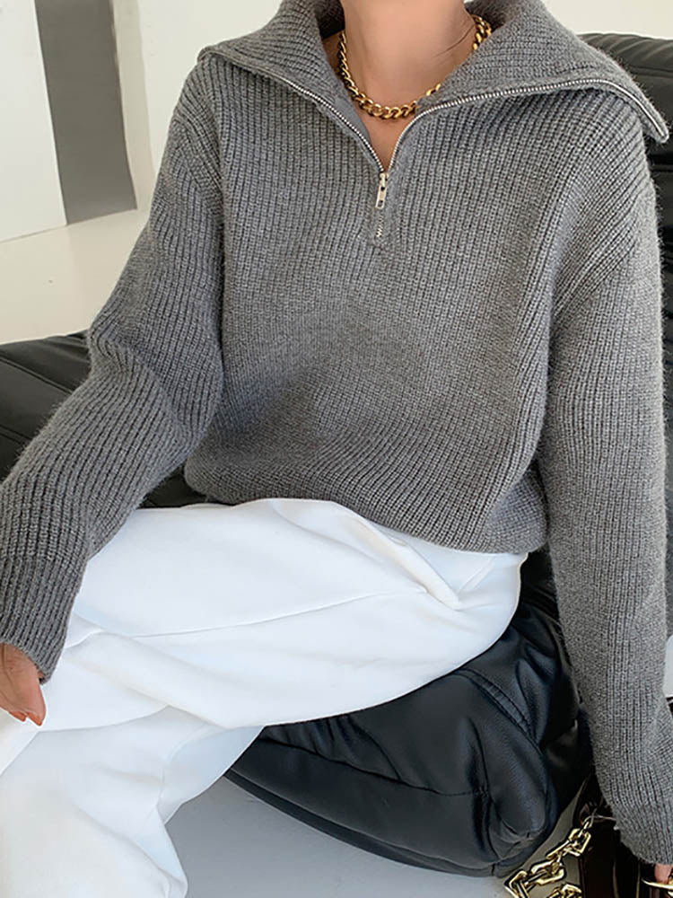 Blusa Versátil Gola Alta em Tricô